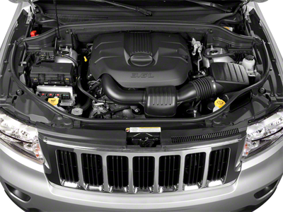 2013 Jeep Grand Cherokee Laredo 26X w/ Nav & Tow Group