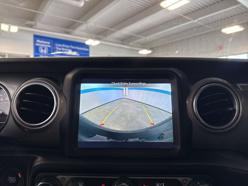 2021 Jeep Wrangler Unlimited Sahara Hard Top w/ Nav & Sound Group