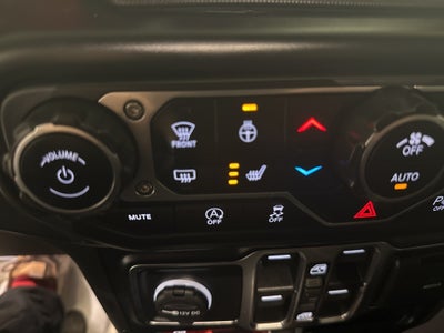 2022 Jeep Wrangler Unlimited Rubicon 25R XTREME RECON w/ Convertible Hardtop