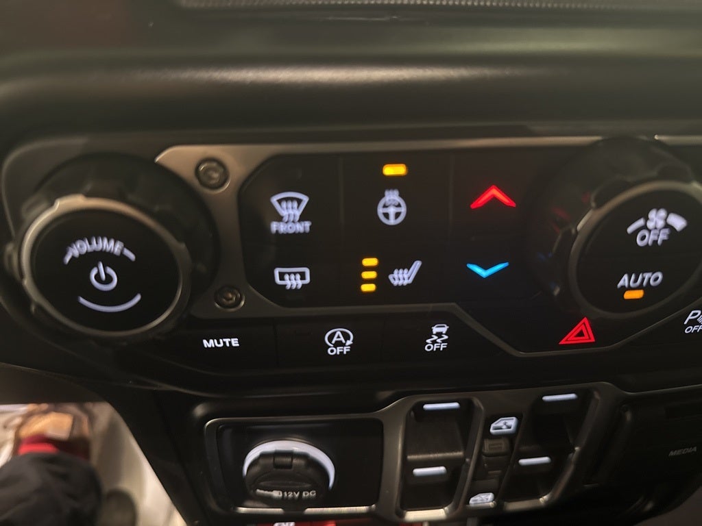 2022 Jeep Wrangler Unlimited Rubicon 25R XTREME RECON w/ Convertible Hardtop