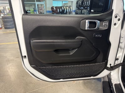 2022 Jeep Wrangler Unlimited Rubicon 25R XTREME RECON w/ Convertible Hardtop