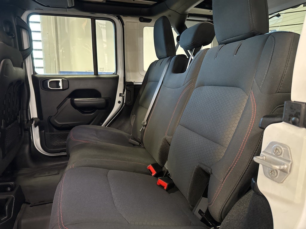 2022 Jeep Wrangler Unlimited Rubicon 25R XTREME RECON w/ Convertible Hardtop