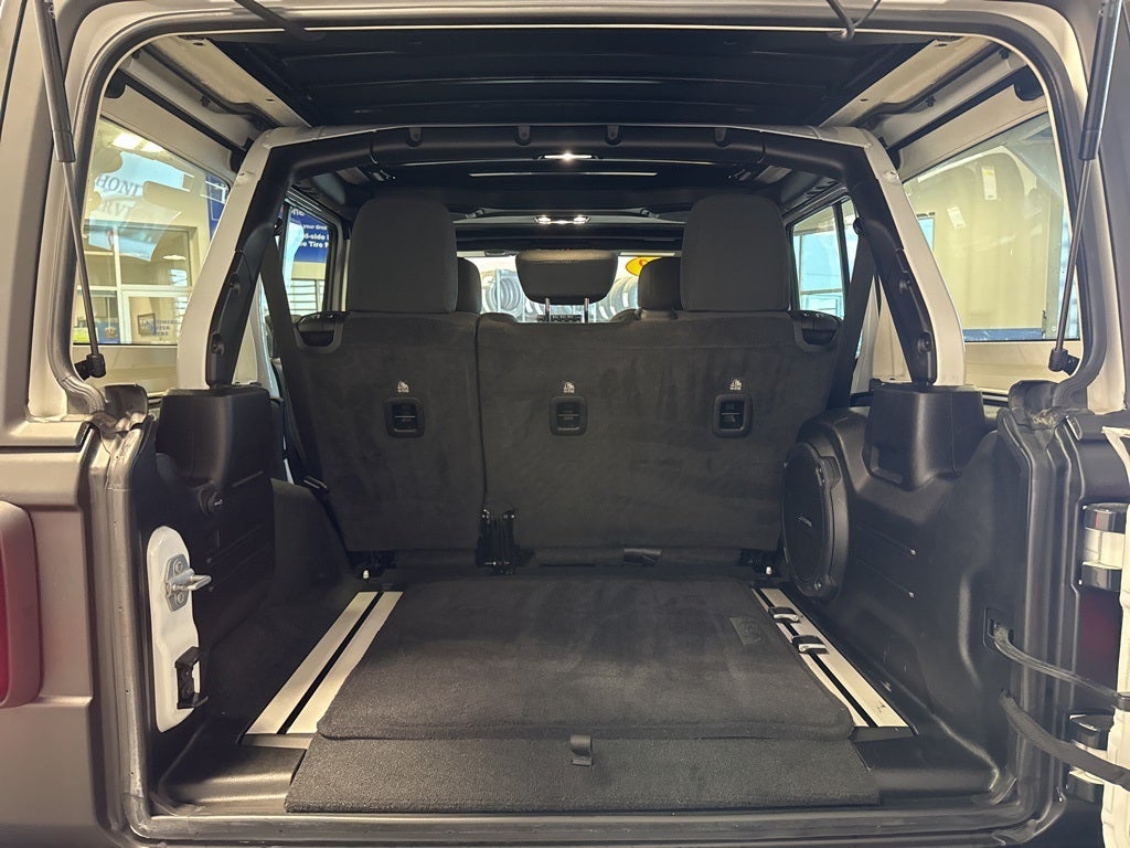 2022 Jeep Wrangler Unlimited Rubicon 25R XTREME RECON w/ Convertible Hardtop