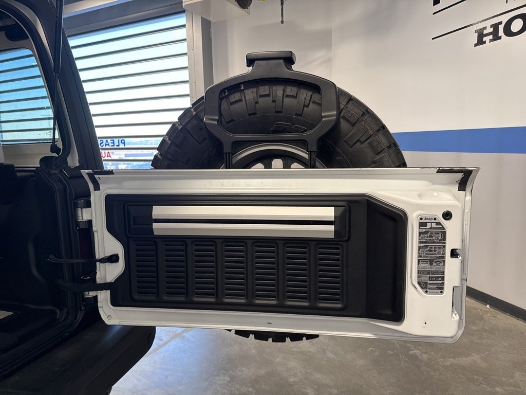 2022 Jeep Wrangler Unlimited Rubicon 25R XTREME RECON w/ Convertible Hardtop