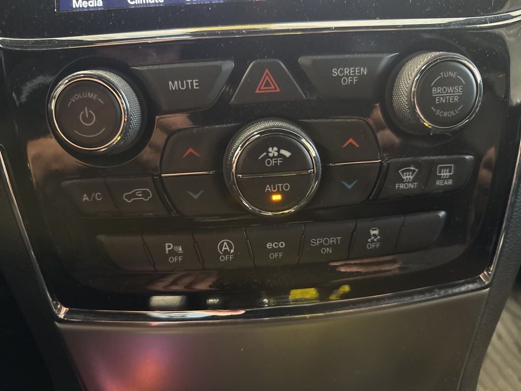 2022 Jeep Grand Cherokee WK Laredo X w/ Tech Pkg