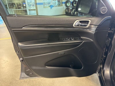 2019 Jeep Grand Cherokee Limited w/ Luxury Group II