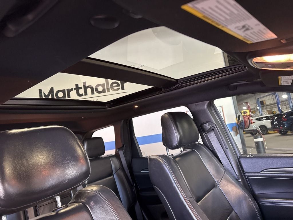 2019 Jeep Grand Cherokee Limited w/ Luxury Group II