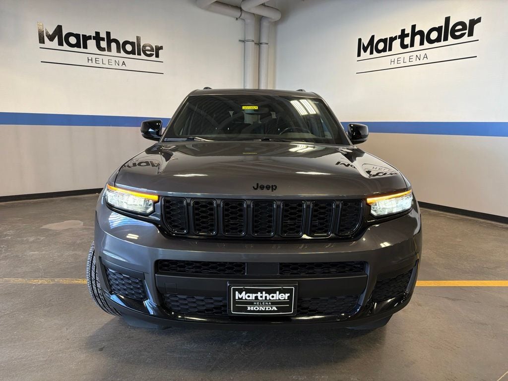 2022 Jeep Grand Cherokee L Altitude Appearance Pkg