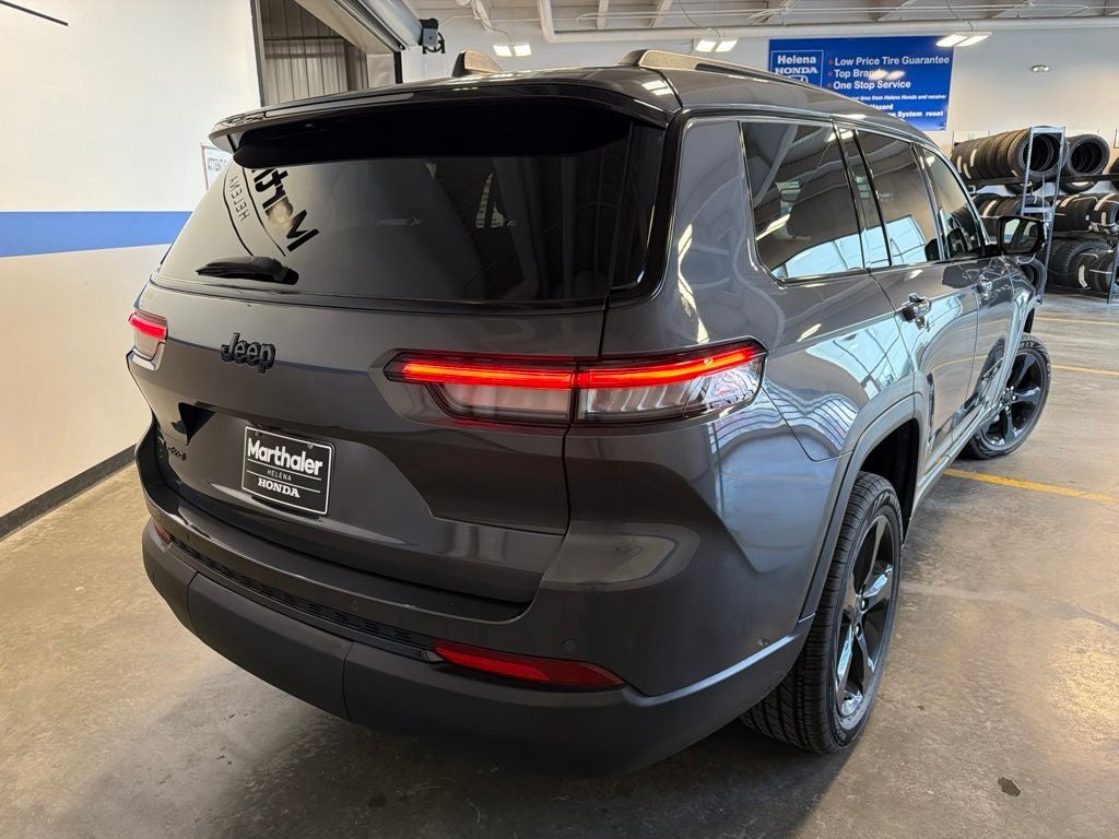 2022 Jeep Grand Cherokee L Altitude Appearance Pkg