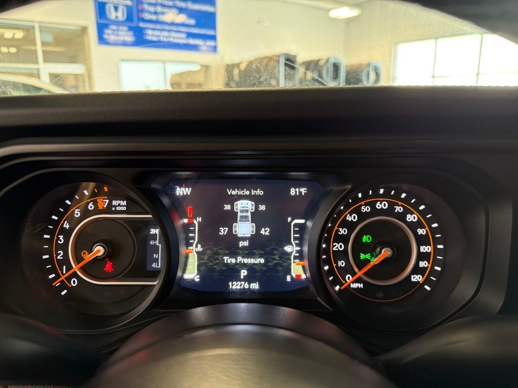 2026 Jeep Gladiator Mojave V6 Hardtop w/ Adaptive Cruise