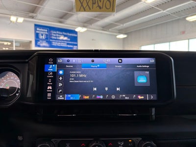 2026 Jeep Gladiator Mojave V6 Hardtop w/ Adaptive Cruise