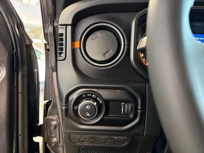 2026 Jeep Gladiator Mojave V6 Hardtop w/ Adaptive Cruise