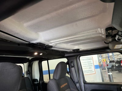 2026 Jeep Gladiator Mojave V6 Hardtop w/ Adaptive Cruise