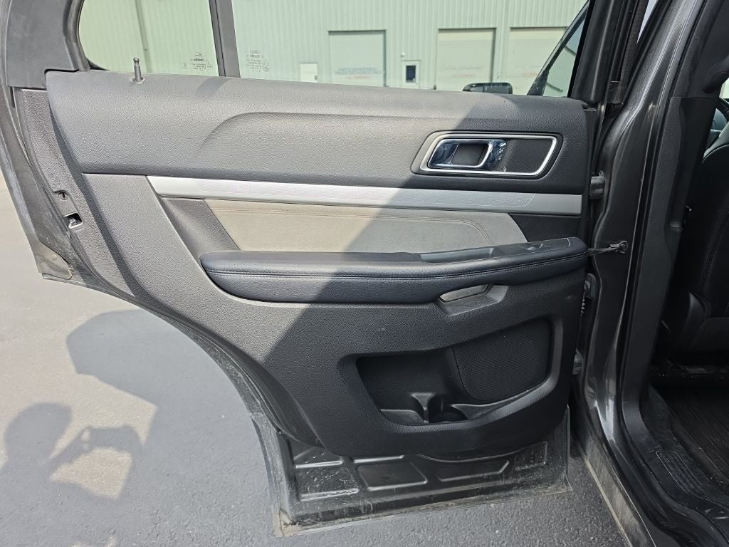 2017 Ford Explorer XLT 202A Sport Appearance Pkg