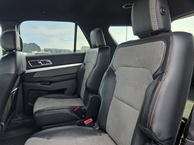 2017 Ford Explorer XLT 202A Sport Appearance Pkg