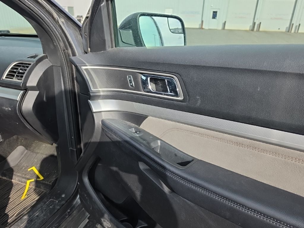 2017 Ford Explorer XLT 202A Sport Appearance Pkg