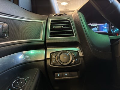 2017 Ford Explorer Limited w/ Adaptive Cruise & Pano Roof