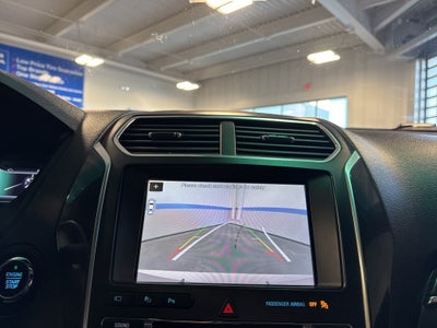 2017 Ford Explorer Limited w/ Adaptive Cruise & Pano Roof