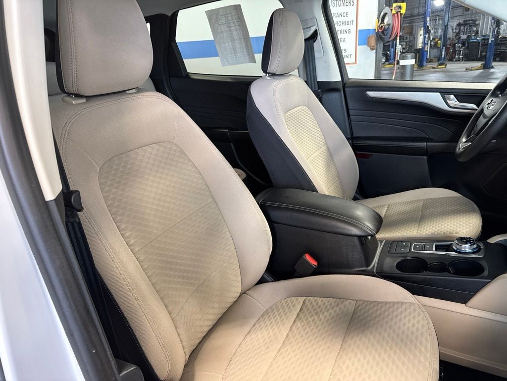 2021 Ford Escape SE AWD