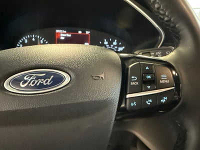 2022 Ford Escape SE w/ Convenience & Cold Weather Pkg