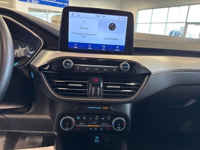 2022 Ford Escape SE w/ Convenience & Cold Weather Pkg