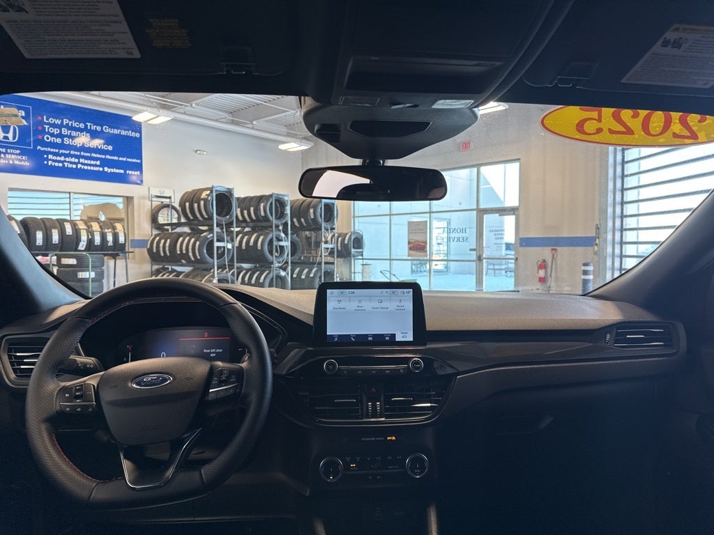 2025 Ford Escape ST-Line AWD