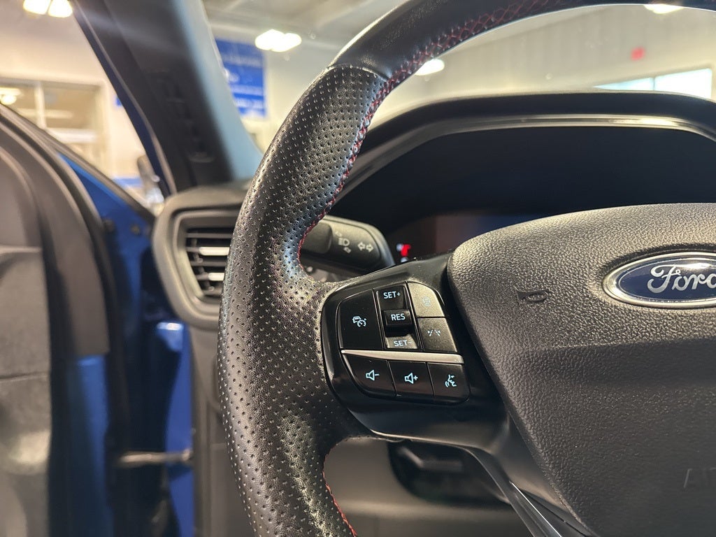 2023 Ford Escape ST-Line w/ Pano Roof & Tech Pkg #1