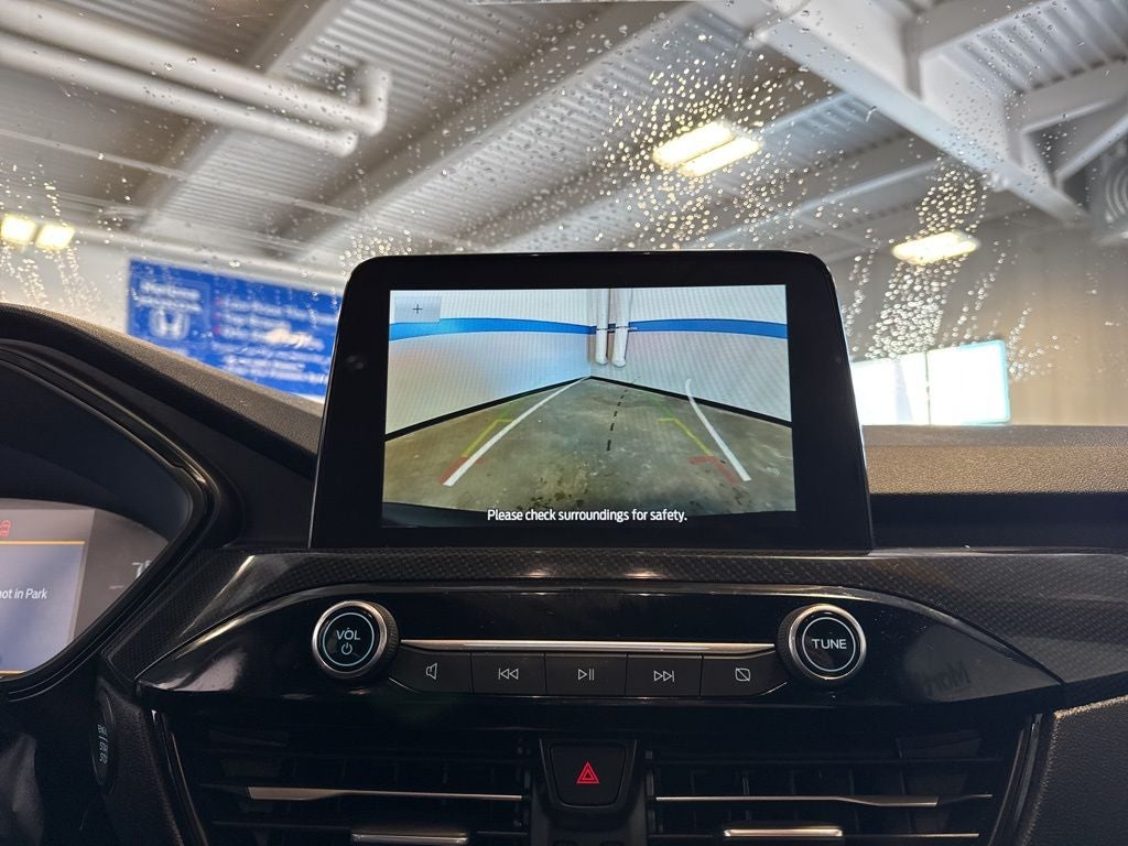 2025 Ford Escape ST-Line AWD w/ BLIS