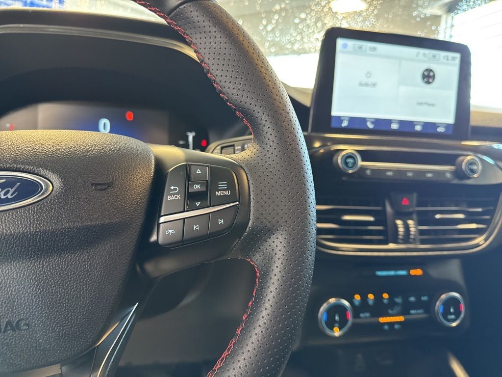 2025 Ford Escape ST-Line AWD w/ BLIS