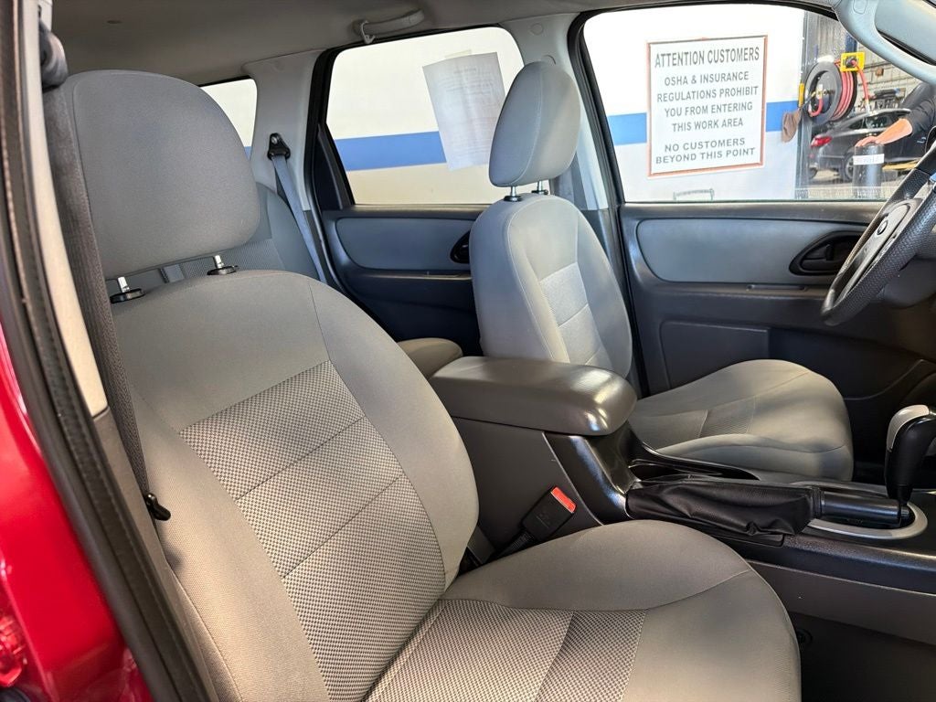 2006 Ford Escape XLT 4WD V6