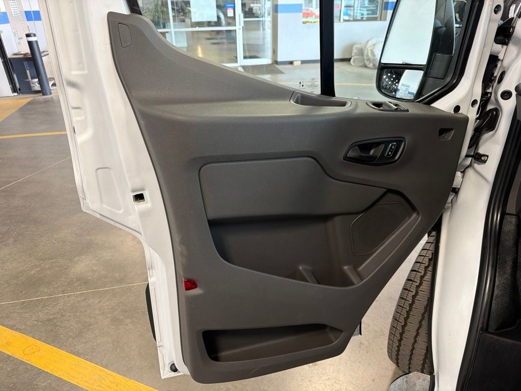 2024 Ford Transit-250 Base 130" WB LR Cargo