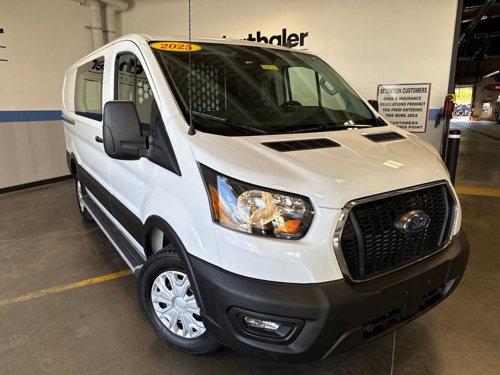 2025 Ford Transit-250 Base 130" WB w/ Exterior Upgrade Pkg 3