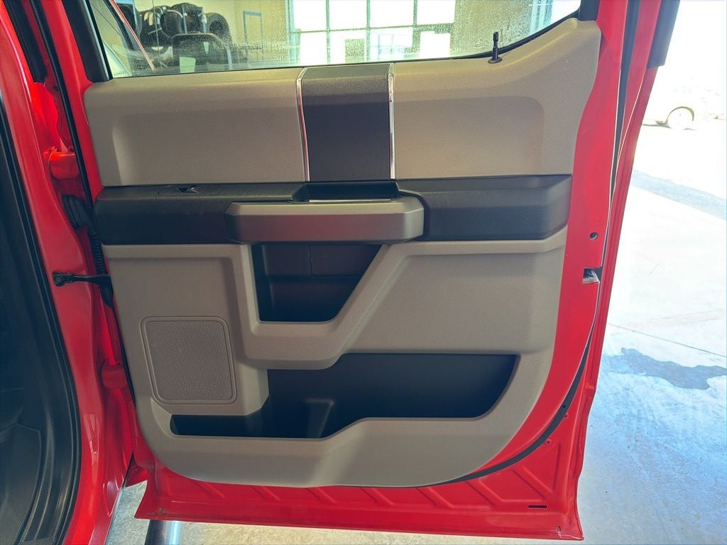 2020 Ford F-150 XLT 145" WB Super Crew