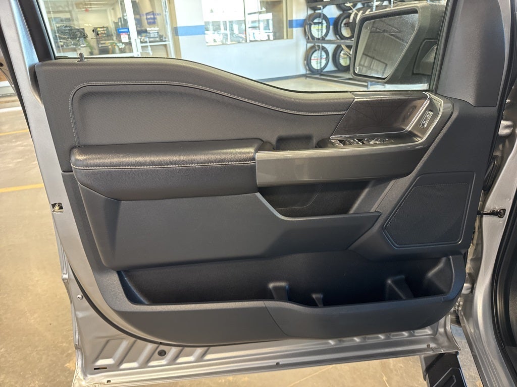 2022 Ford F-150 XLT 145" WB 302A Hybrid