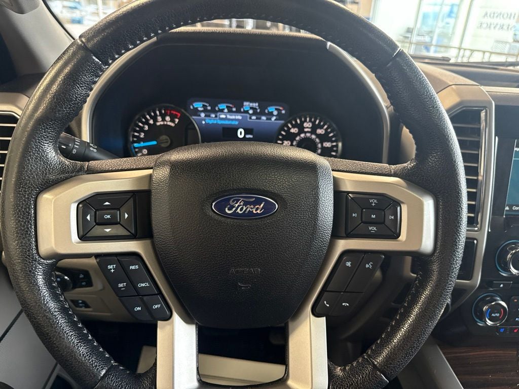2016 Ford F-150 Lariat 157" WB 5.0 V8