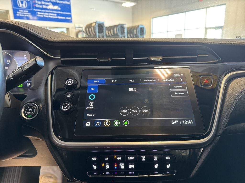 2023 Chevrolet Bolt EUV LT 2LT w/ Comfort & Driver Confidence Pkg