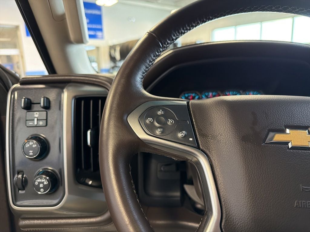 2015 Chevrolet Silverado 3500HD LTZ Z-71 6.0 Gas