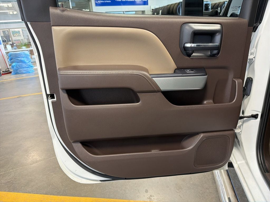 2015 Chevrolet Silverado 3500HD LTZ Z-71 6.0 Gas