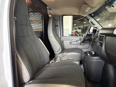 2025 Chevrolet Express 2500 Work Van Cargo
