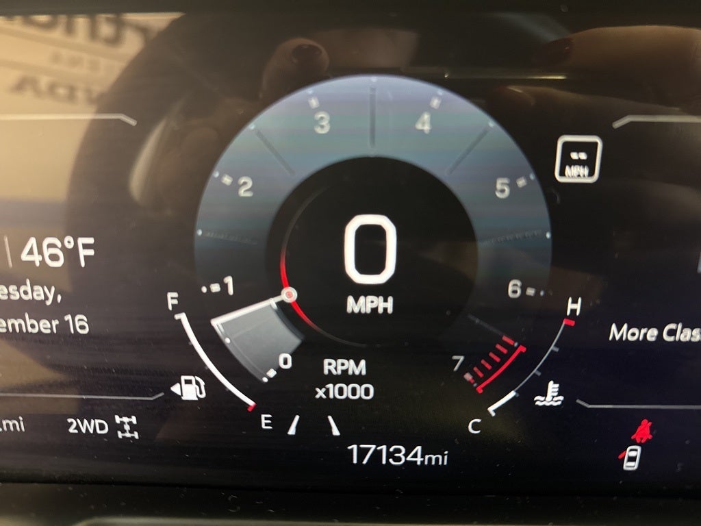 2025 GMC Acadia Elevation w/ Adaptive Cruise