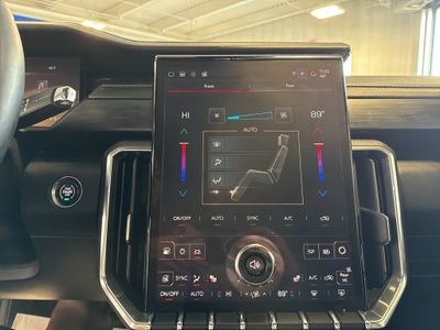 2025 GMC Acadia Elevation w/ Adaptive Cruise