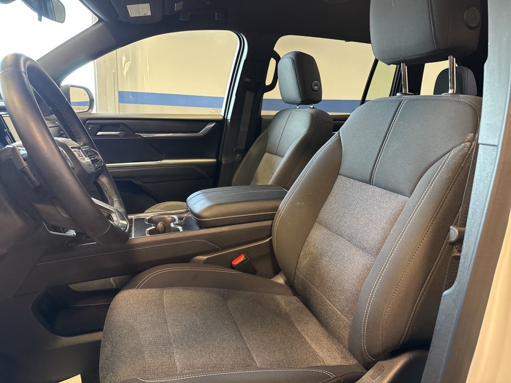 2025 GMC Acadia Elevation 1SD w/ Adaptive Cruise