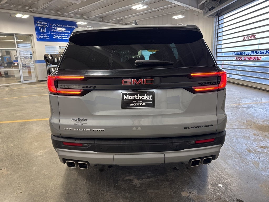 2025 GMC Acadia Elevation