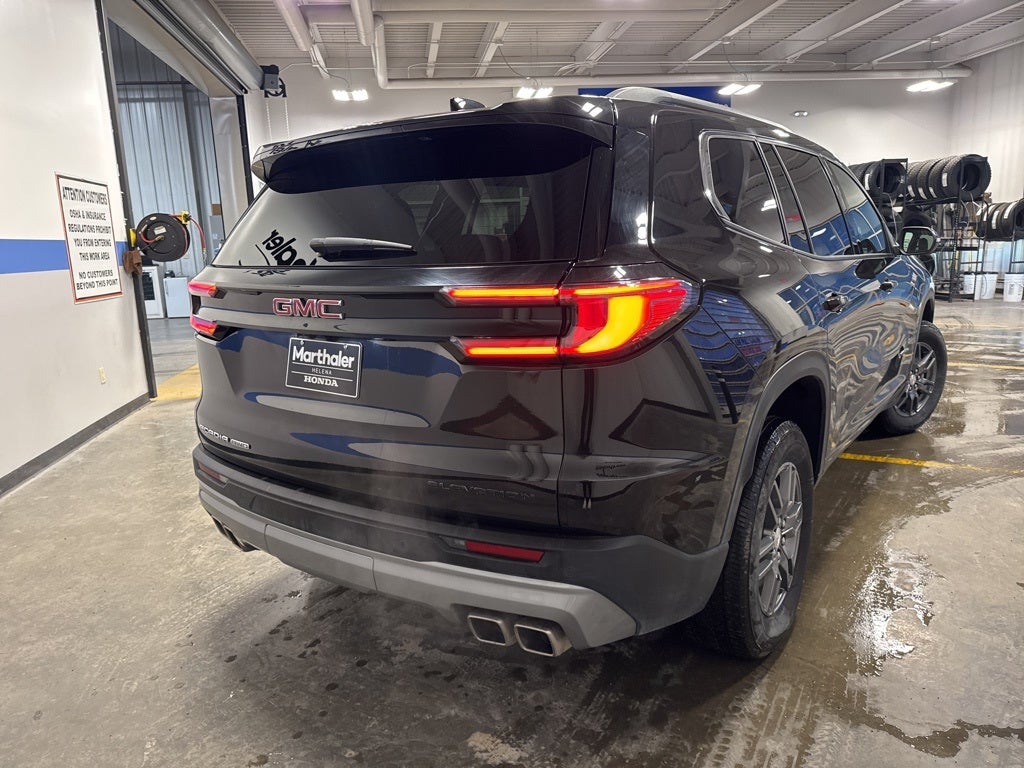 2025 GMC Acadia Elevation