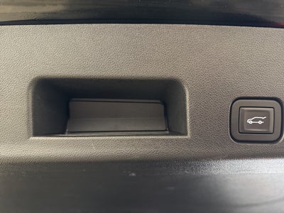 2025 GMC Acadia Elevation w/ Assisted Driving & Trailering Pkg