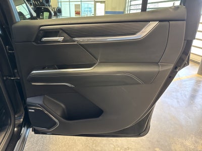 2025 GMC Acadia Elevation w/ Assisted Driving & Trailering Pkg