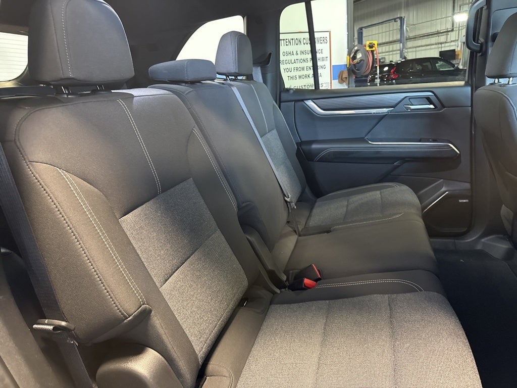 2025 GMC Acadia Elevation w/ Adaptive Cruise