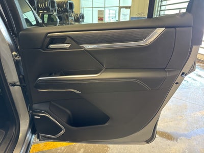 2025 GMC Acadia Elevation w/ Adaptive Cruise