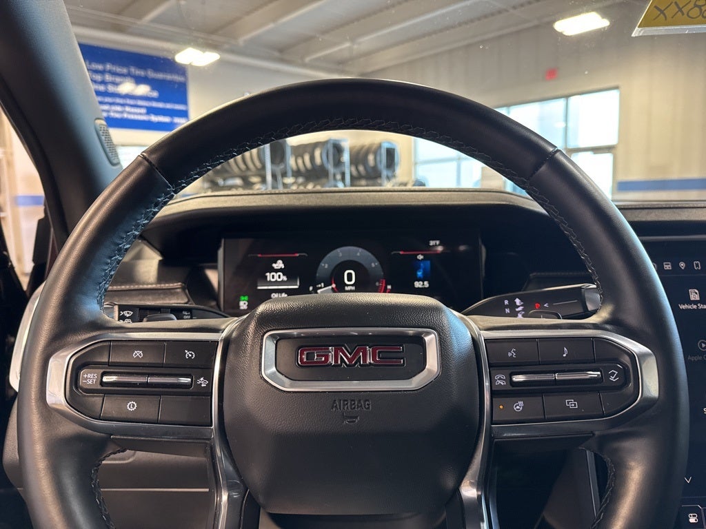 2025 GMC Acadia Elevation w/ Assisted Driving & Driver Convenience