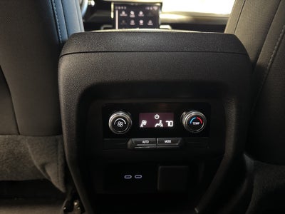 2025 GMC Acadia Elevation w/ Assisted Driving & Driver Convenience